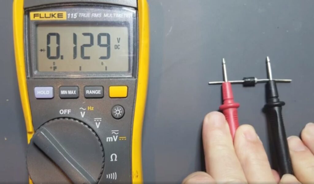 Testing a Schottky diode with a multimeter. 